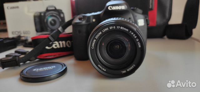 Зеркальный фотоаппарат Canon EOS 60D Зеркальный фотоаппарат Canon EOS 60D
