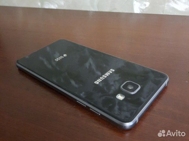 Телефон Samsung Телефон Samsung