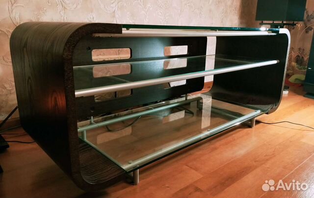 Подставка под телевизор и домашний кинотеатр