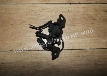 Замок капота Volkswagen Polo V 2009-нв