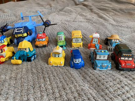 Игрушки робокар поли