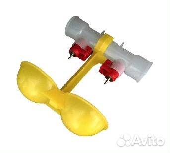 Ниппельная поилка для птиц двойная под трубу 25 мм