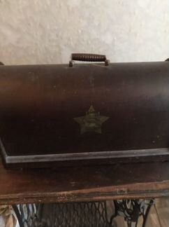 Швейная машина СССР ножная винтажная