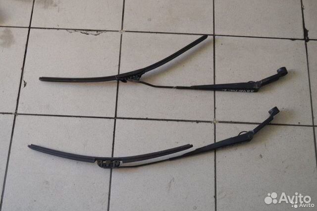 Поводок дворника правый Chevrolet Лачетти