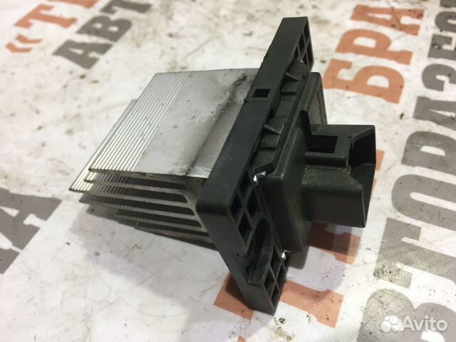 Хендай Реостат вентилятора отопителя салона