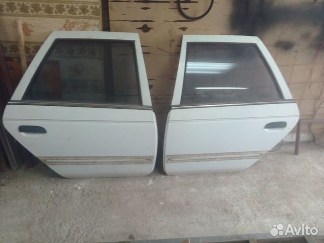 Задние двери в сборе на форд Таурус