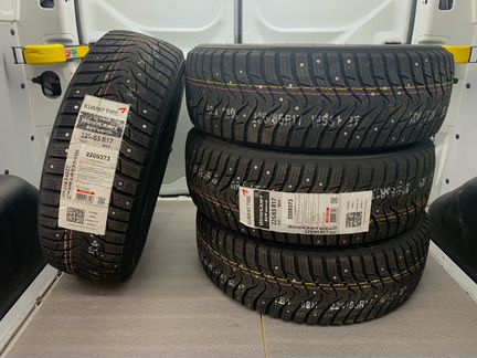 Kumho WinterCraft Ice WI31 205/55 R17 95T