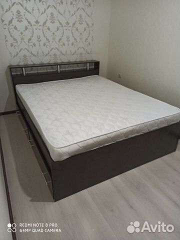 Кровать двухспальная