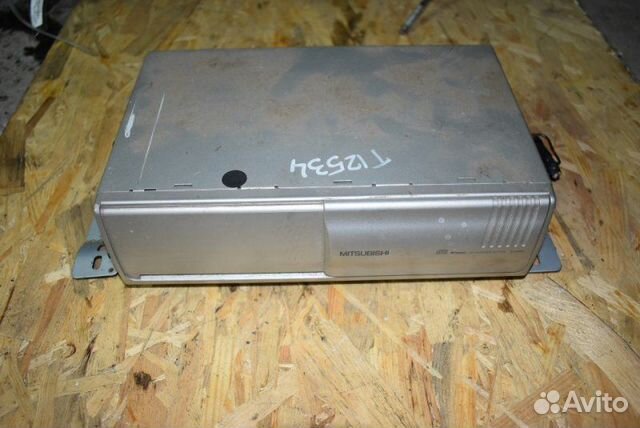 CD-чейнджер Mitsubishi Pajero 3 поколение 4M41