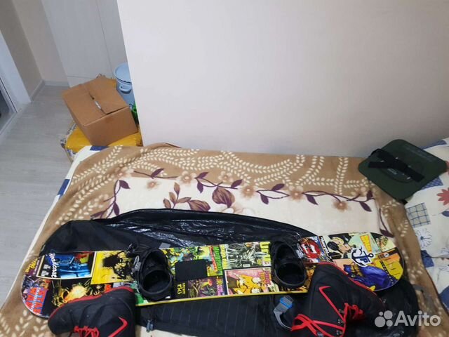 Сноуборд продам