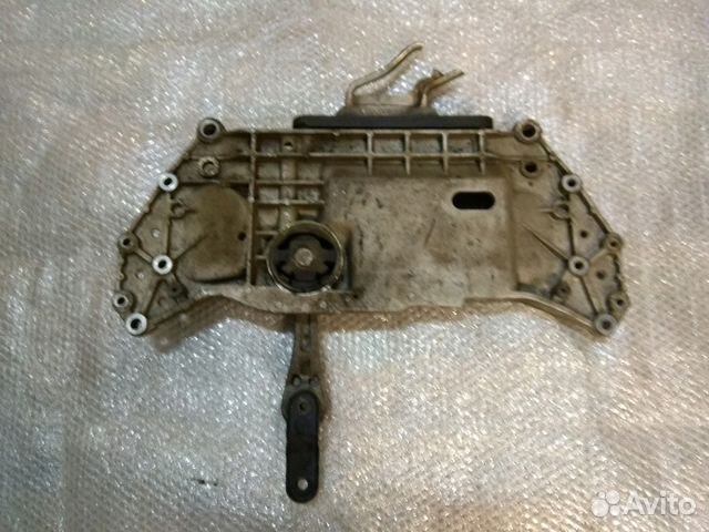 Подрамник передний VW Golf 5, Tiguan