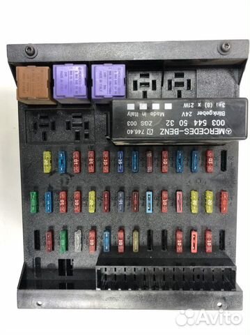 0015433115 блок предохранителей Mercedes Benz Ateg