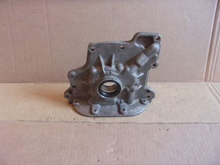 VW Bora / Golf / Polo / Caddy, 1.4 масляный насос