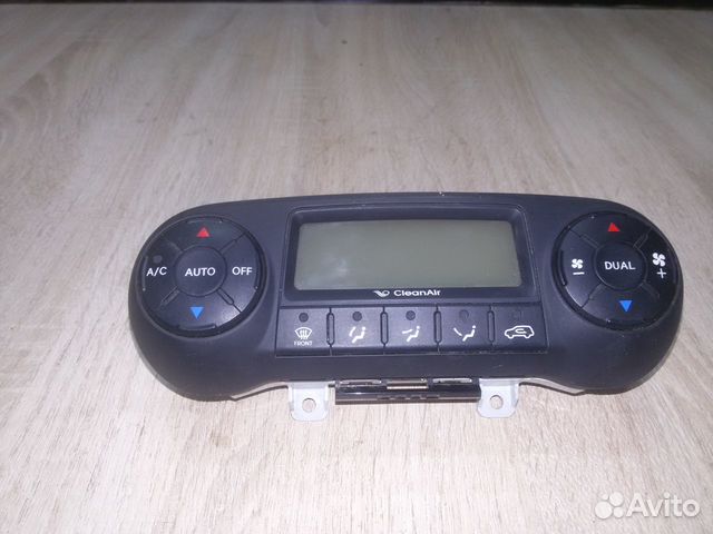 Блок управлением печкой Hyundai IX 35 KD