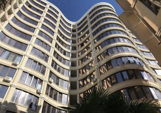 2-к. квартира, 74 м², 7/14 эт.