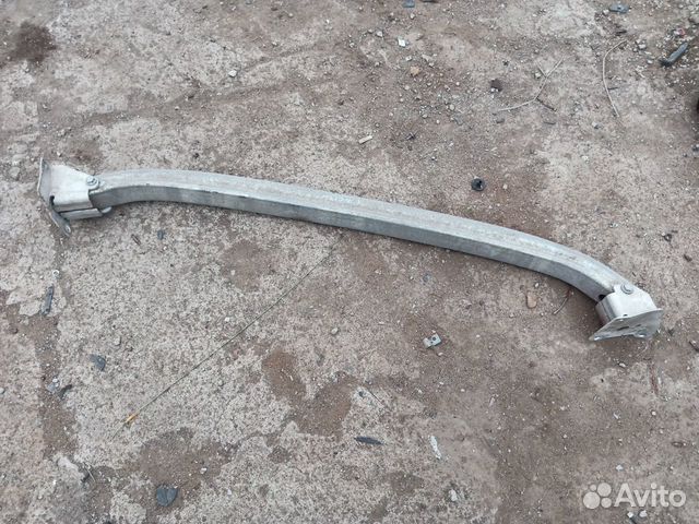 Усилитель заднего бампера Рено Меган 2/2007 год