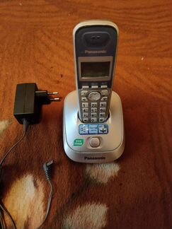 Радиотелефон panasonic KX-TG2511RUT