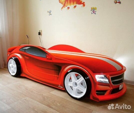 Кровать машина