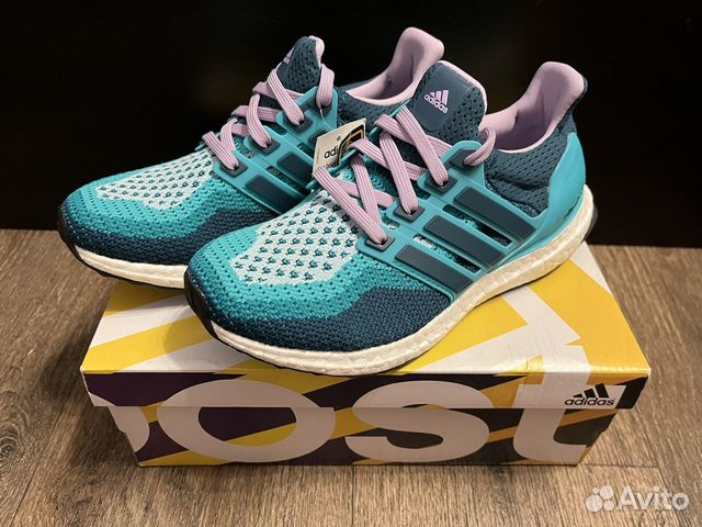 Беговые кроссовки Adidas Ultra Boost