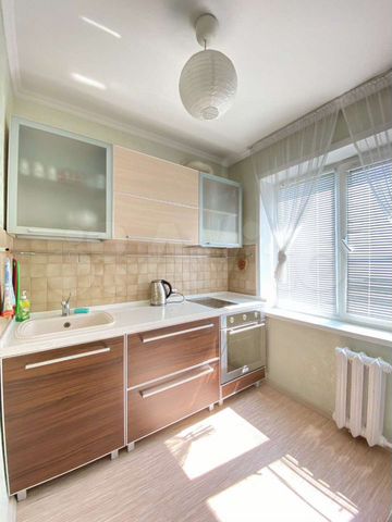 2-к. квартира, 48 м², 4/5 эт.