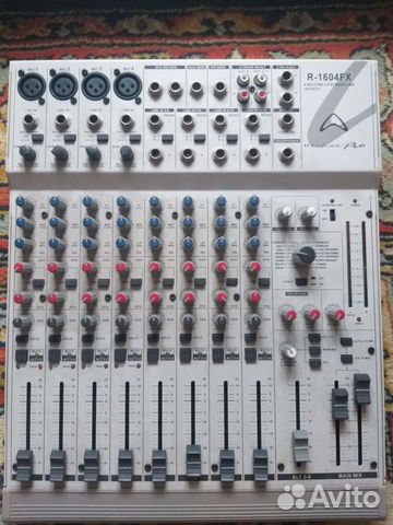 Микшерный пульт Wharfedale Pro R-1604 FX