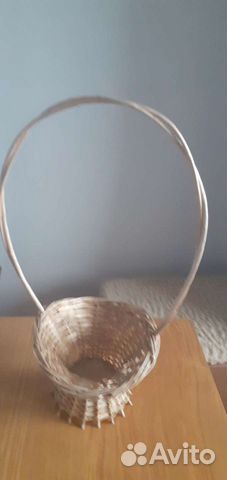 Корзины плетеные и парничок