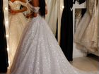 Свадебное блестящее платье