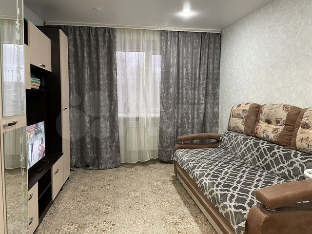 2-к. квартира, 45 м², 2/6 эт.