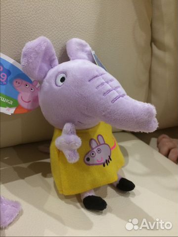 Слонёнок Эмили из мультфильма Пеппа