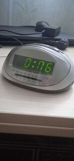 Часы электронные настольные