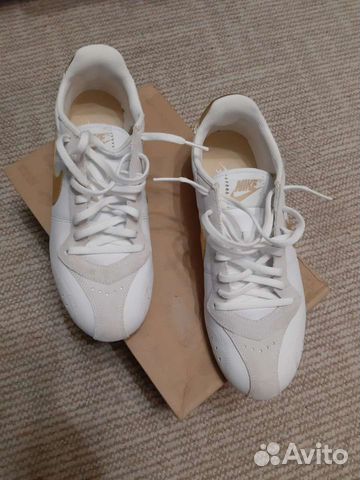 Кроссовки Найк