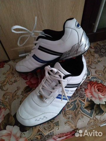 Кроссовки женские 38 размер