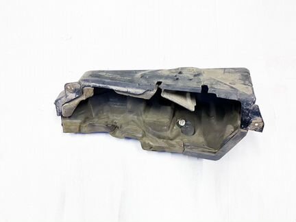 Кожух компрессора Hitachi б/у LR RR Sport Discover