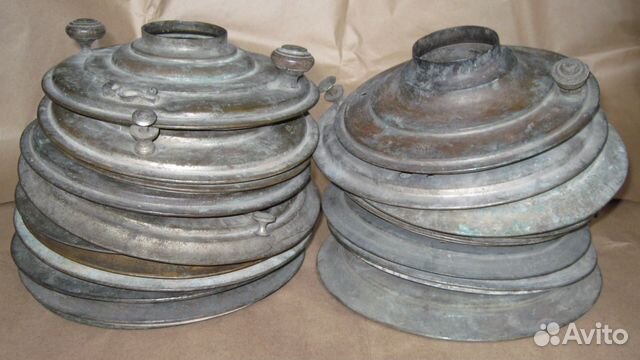 Крышки от старинных самоваров