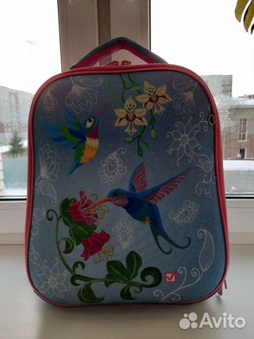 Рюкзак школьный для девочки с ортопедической спинк