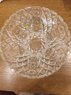 Большая хрустальная ваза