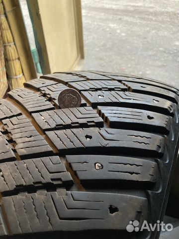 Goodyear UltraGrip 235/50 R17 100