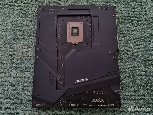 Материнская плата gigabyte Z390 aorus master