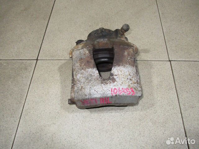 Суппорт передний левый Skoda Yeti (5L) 2009-2017