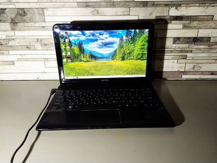 Sony vaio Sve1112M1RB - 2 Ядра \ 3 Озу \ 320 HDD