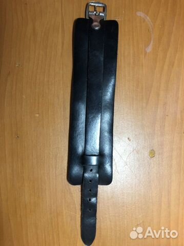 Напульсник кожаный