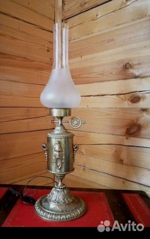 Винтажная настольная лампа