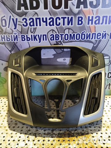 Рамка магнитолы Ford Focus