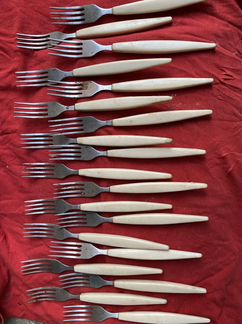 Вилки столовые