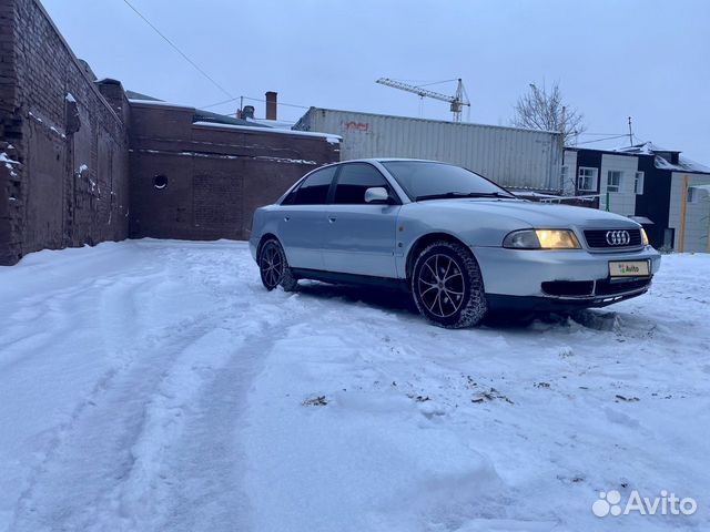 Audi A4 1.8 МТ, 1997, 380 000 км