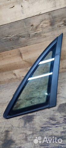 Стекло глухое заднее правое Audi A4 8E 1.8Т AVJ