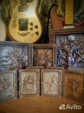 Резные картины/иконы из дерева