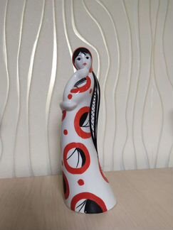 Фарфоровая статуэтка гжель