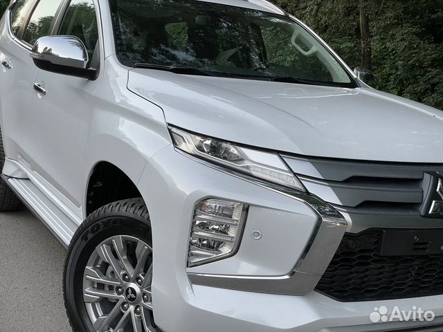 Mitsubishi Pajero Sport 3.0 AT, 2020, 15 км