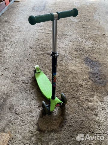 Самокат scooter трехколесный